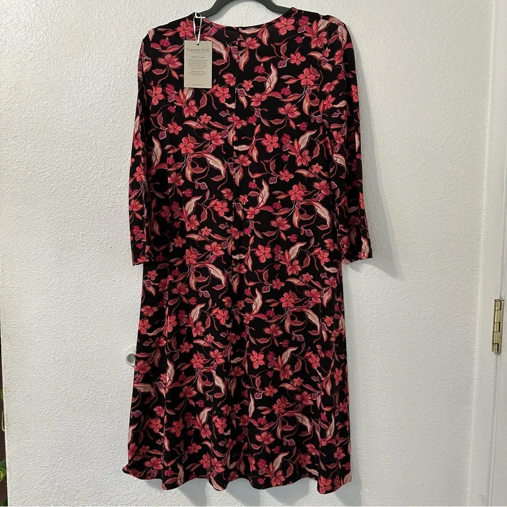 Garnet Hill Women’s Scoop Neck Swing Knit Dress 3/4‎ Sleeve Black Pink Floral S